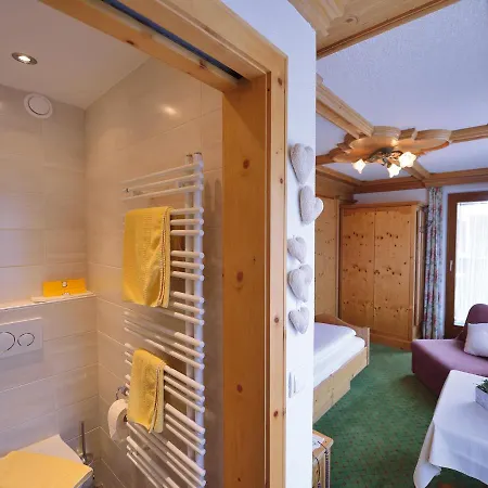 Country house Cafe Fritz Lech am Arlberg